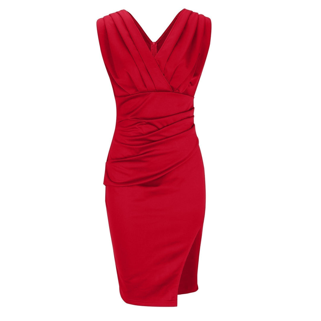 Calyra - Robe ajustée avec décolleté en V et fente