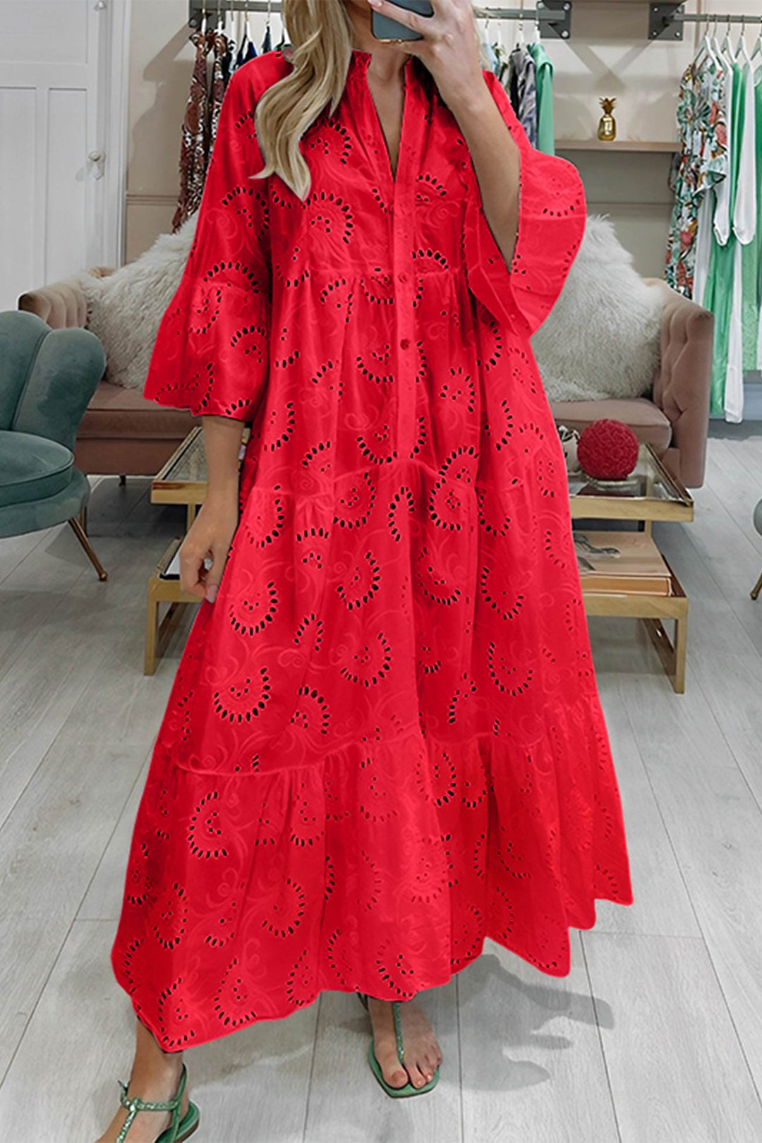 Noa - Robe en coton avec manches brodées et col en V