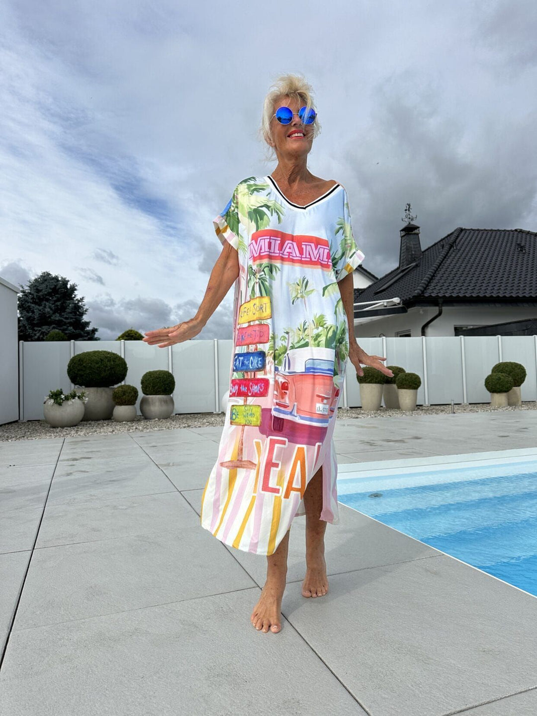 Cerelina - Robe d'été pour femme à manches courtes et décolleté en V, avec imprimé