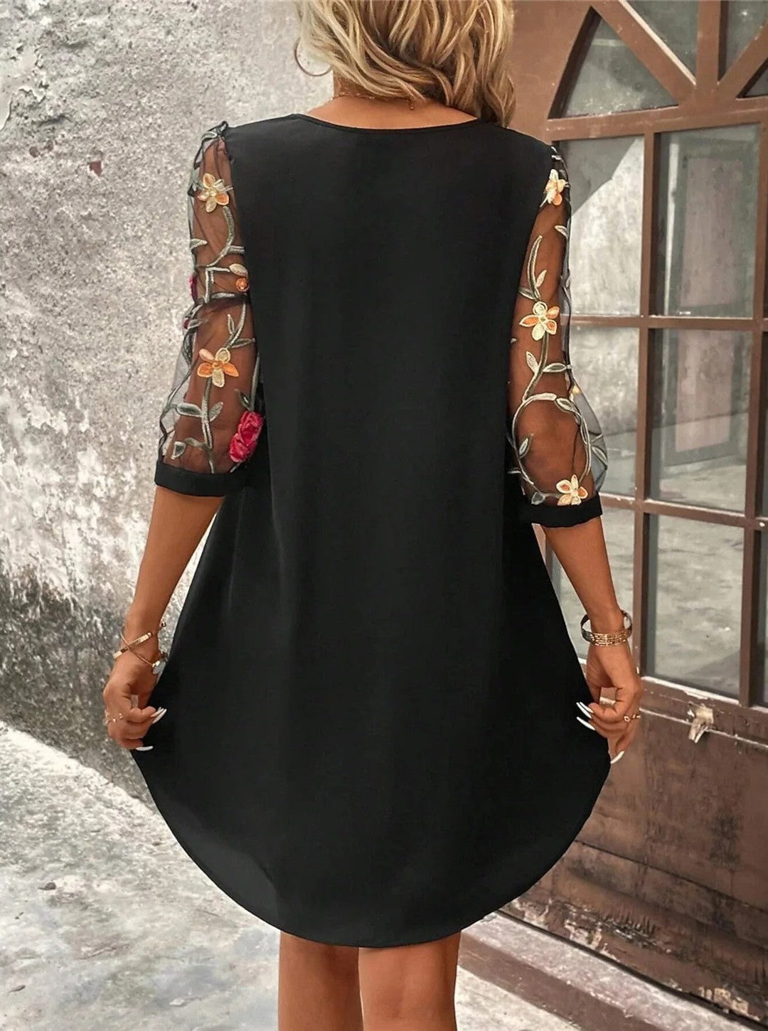 Elirene - Robe d'Été Légère et Élégante